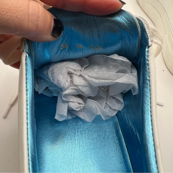 Givenchy Urban Street Platform Leather Sneakers - Picture 10 of 11